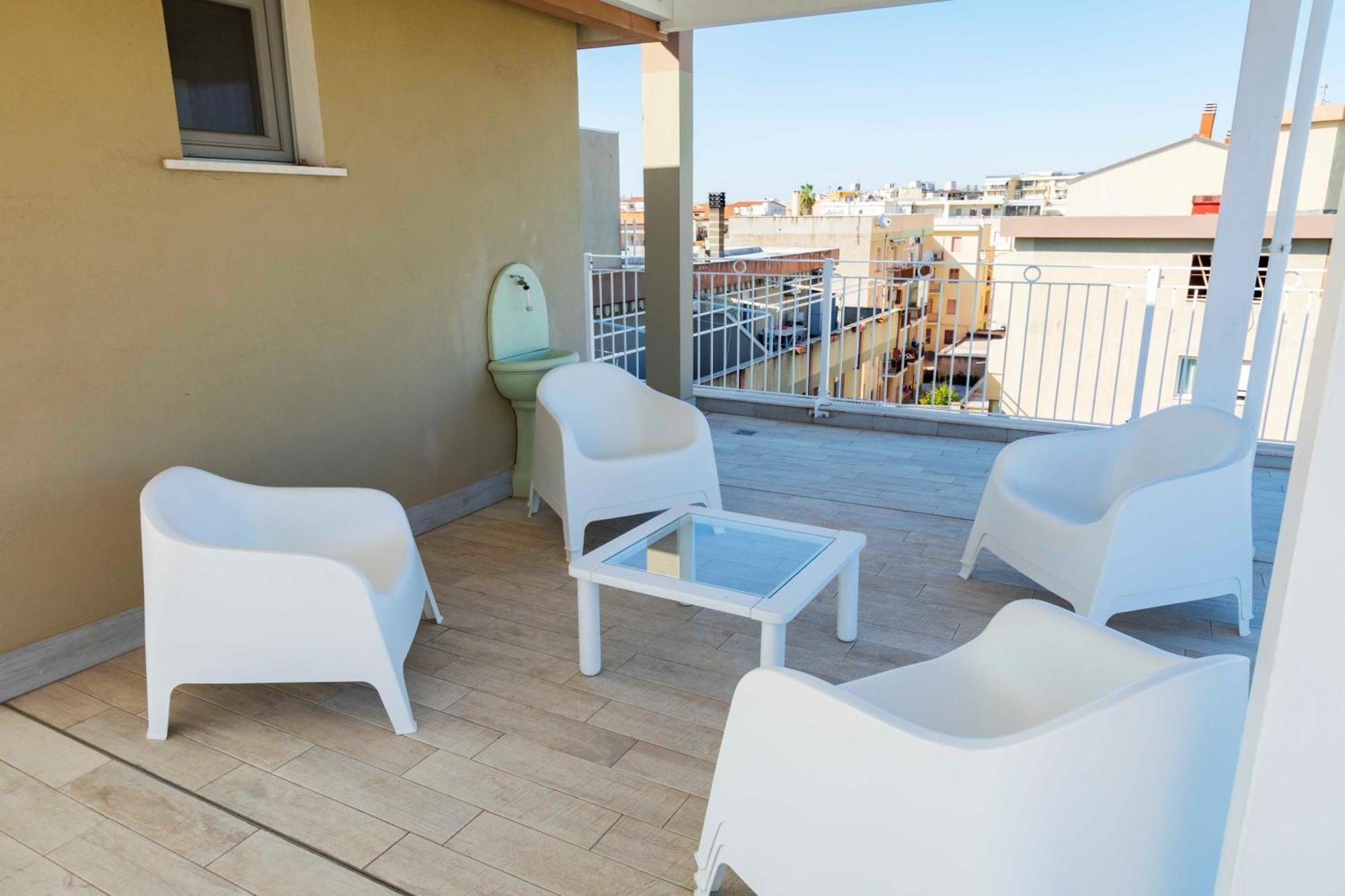 Lovealghero Stanze In Attico Vista Mare Exterior photo