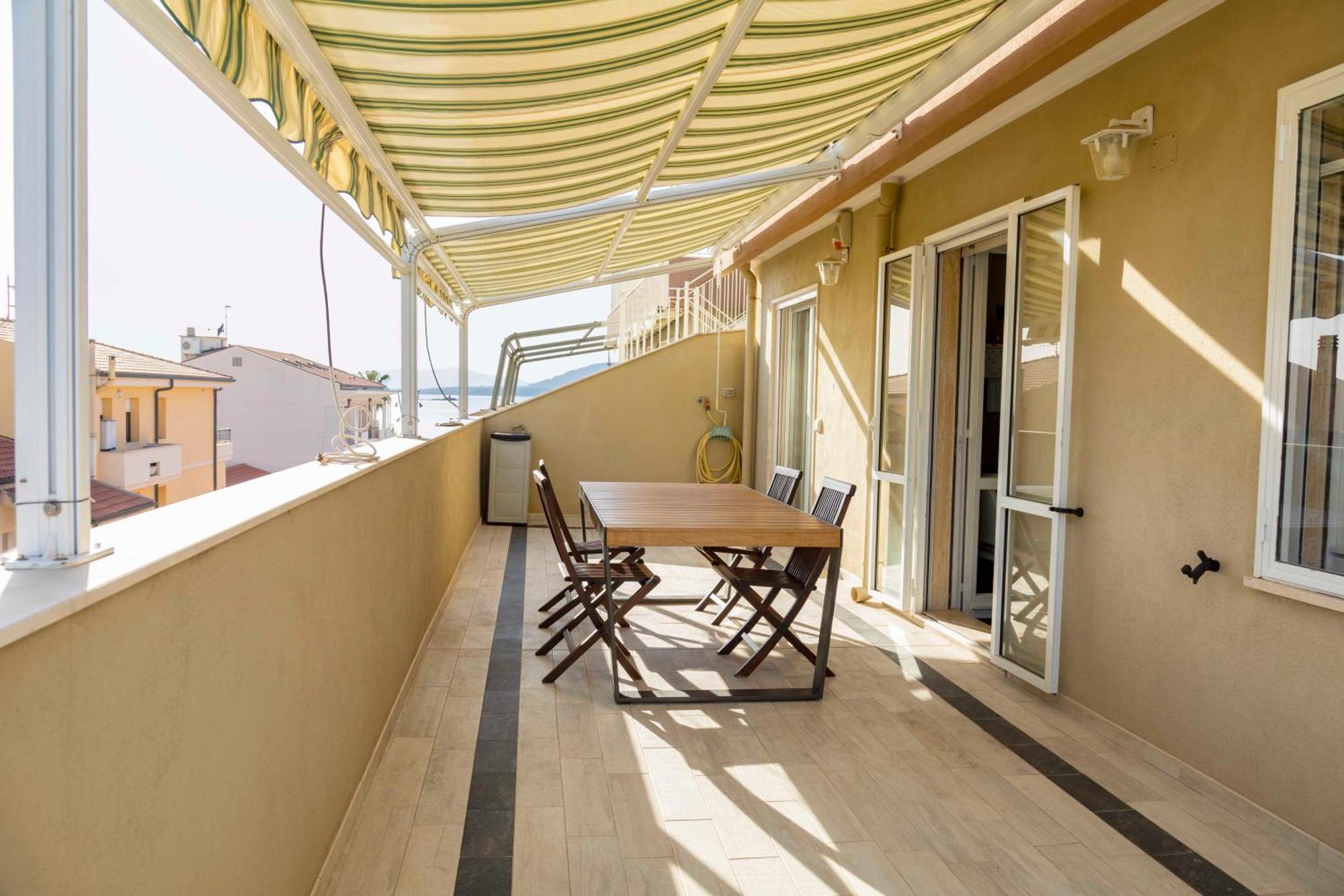 Lovealghero Stanze In Attico Vista Mare Exterior photo